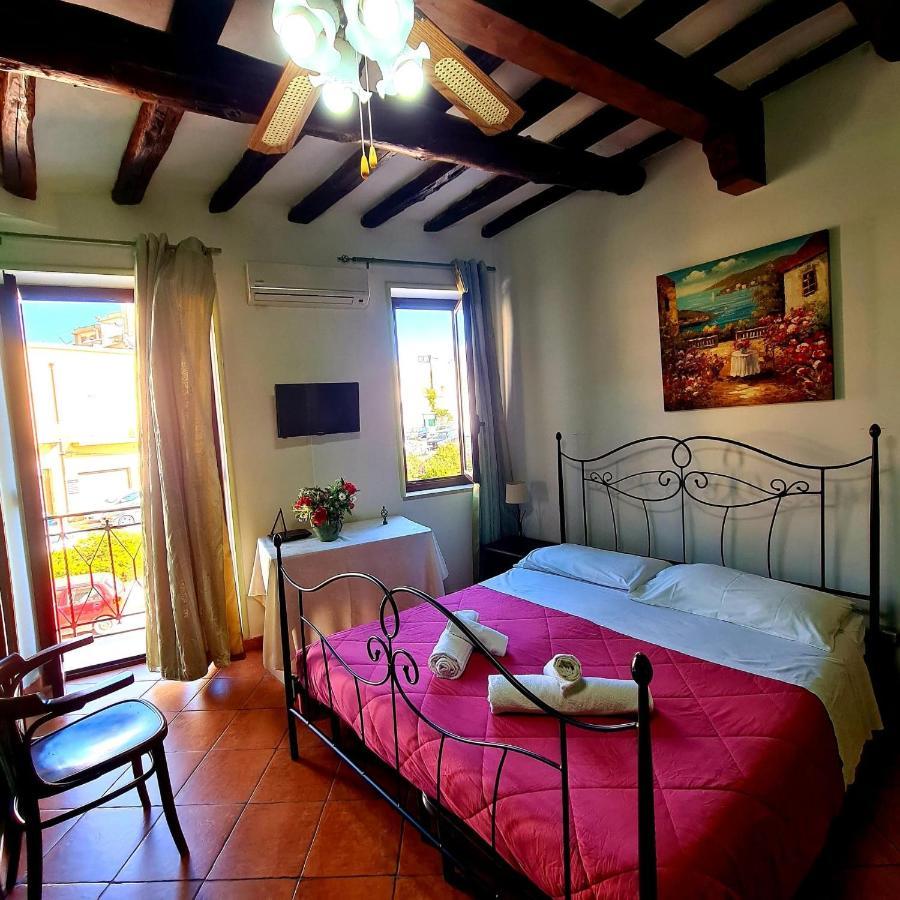 Due Passi Dal Centro Bed & Breakfast Marsala Exterior photo